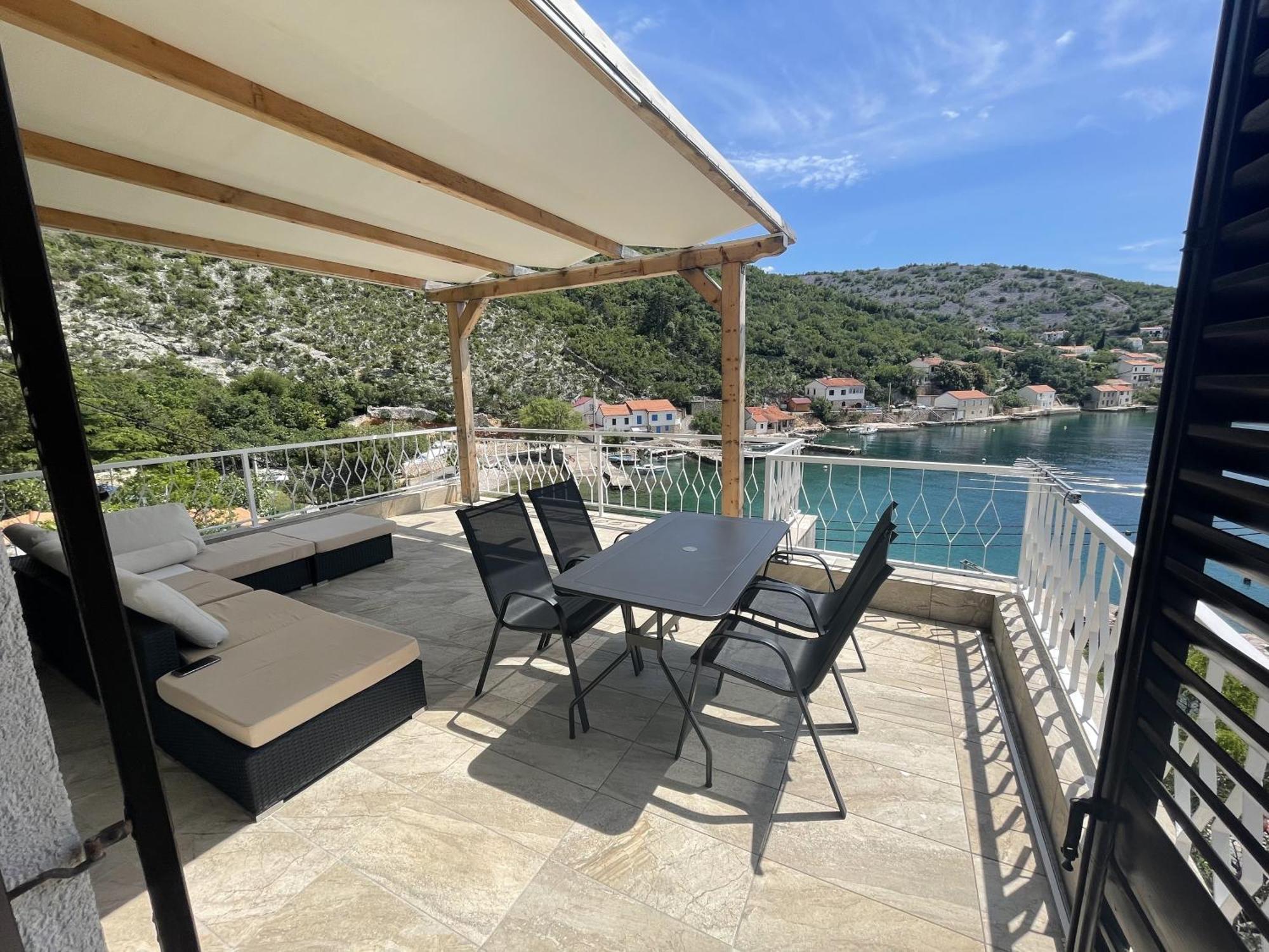 Apartmani Pulic Senj  Habitación foto